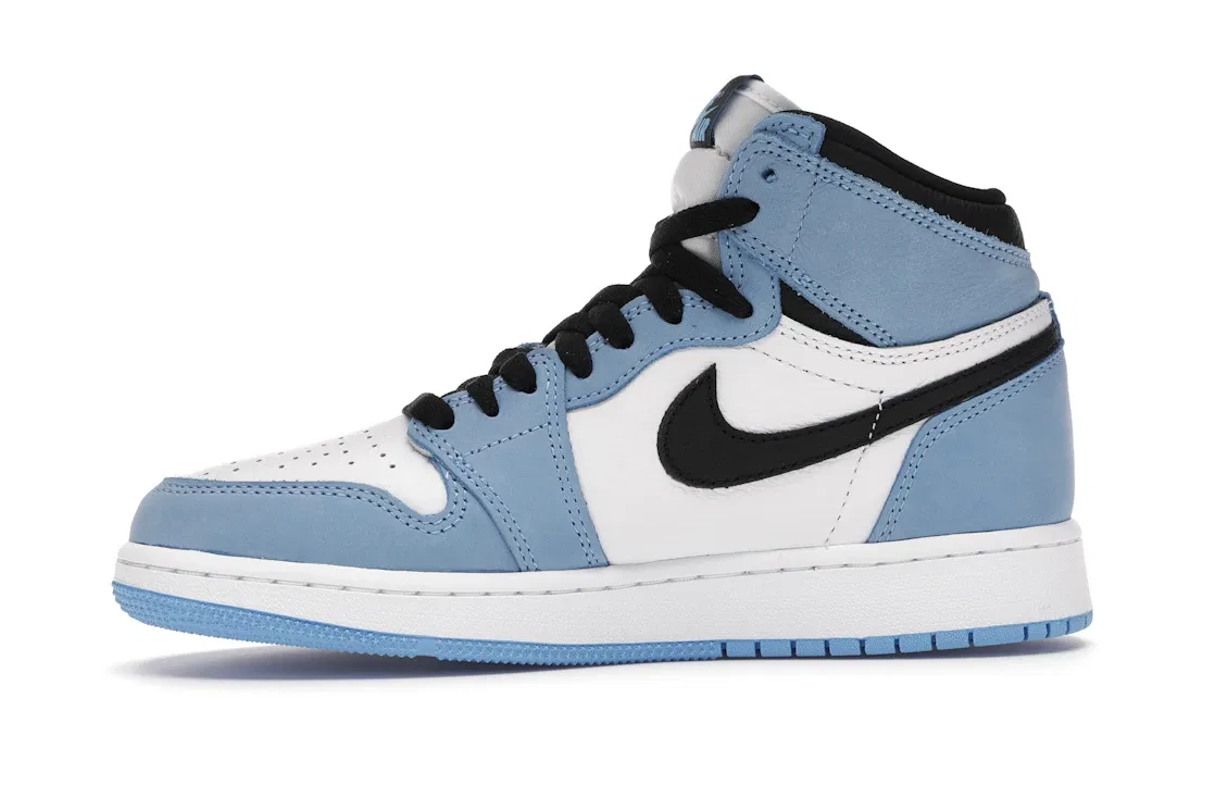 Детские кроссовки с перфорацией Jordan 1 Retro High OG Jordan, White/University Blue-Black — фото 3