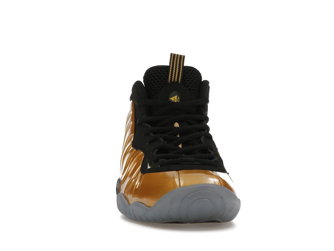 Детские кроссовки Lifestyle Nike Air Foamposite One, Metallic Gold/Black — фото 2