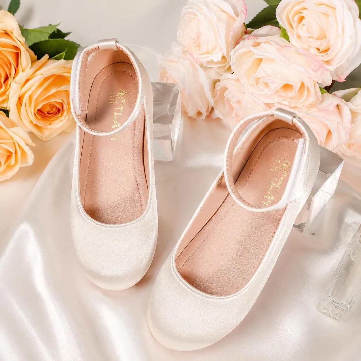 Детские балетки для девочек с цветочным принтом Mary Jane Flats Orthoshoes, Satin Ivory — фото 3