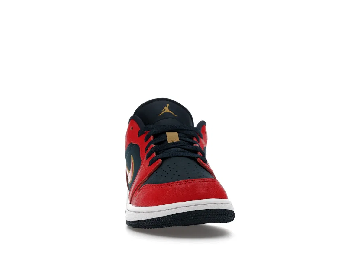 Детские кроссовки Lifestyle с низким верхом Jordan 1 Low Armory Navy/Metallic Gold/Sport Red — фото 2