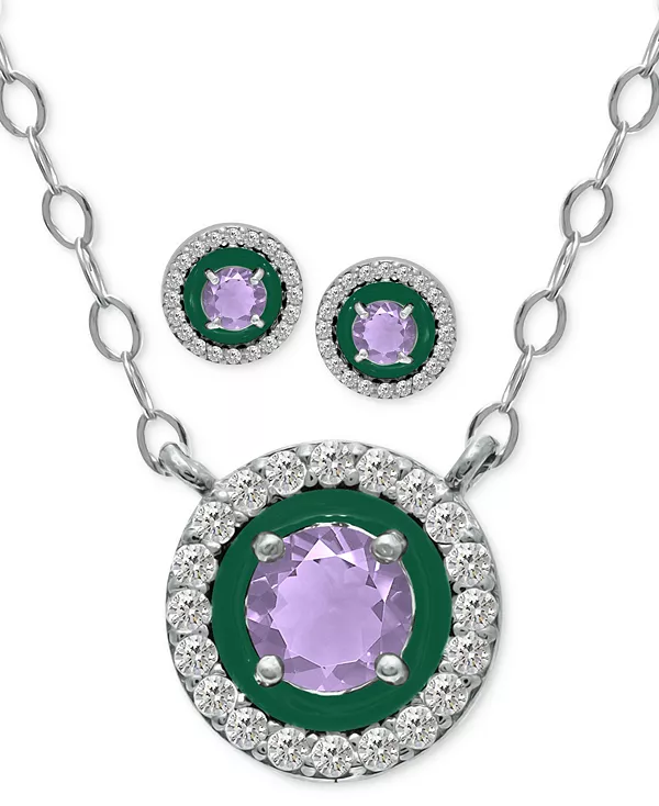 

Комплект из двух кулонов с голубым топазом, кубическим цирконием и эмалью, а также соответствующие серьги-гвоздики (также с аметистом, выращенным в лаборатории рубином и выращенным в лаборатории опалом), созданные для Macy's. Giani Bernini, amet...