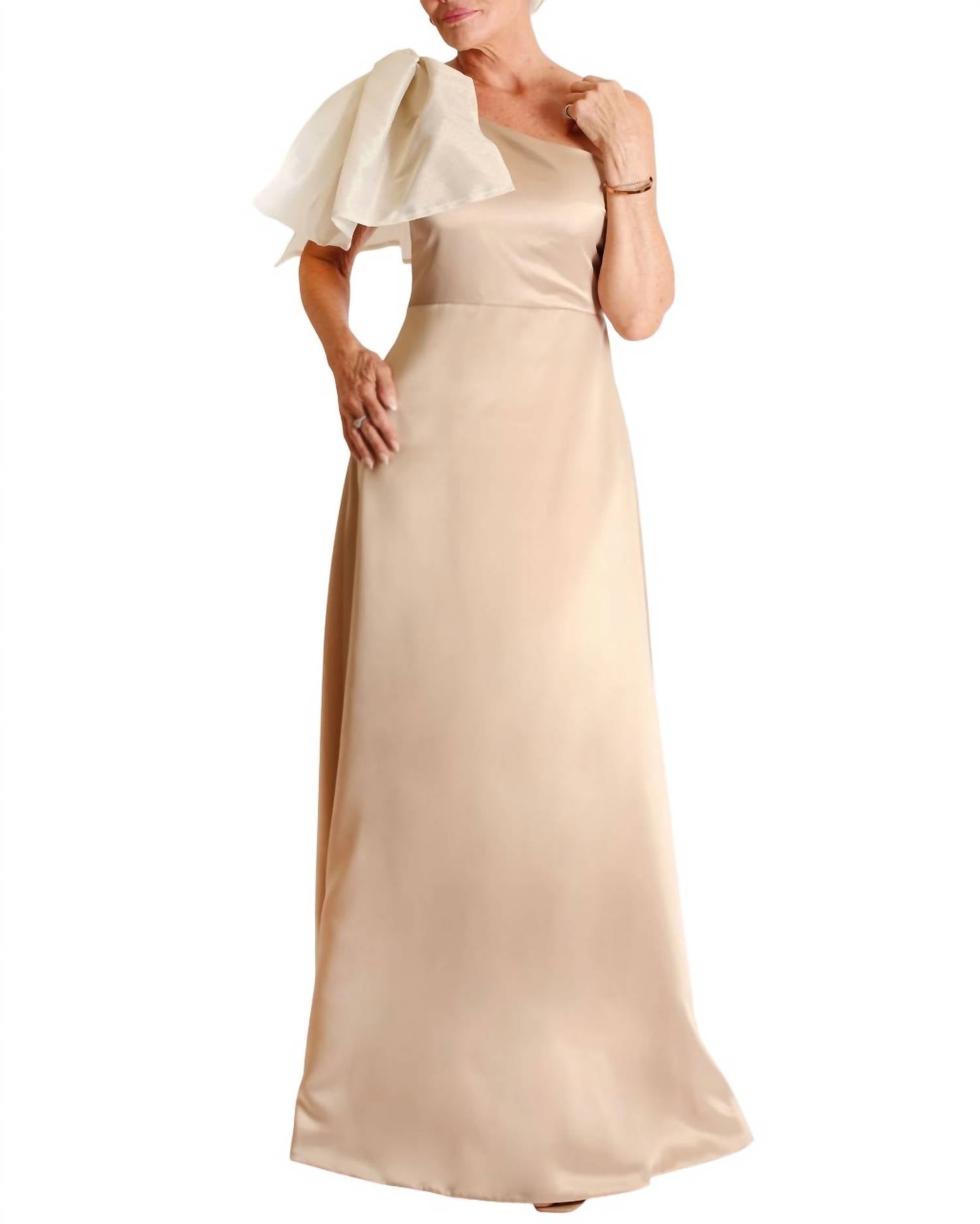 

Платье Вивьен в шампань сатине Camilyn Beth, Champagne Satin