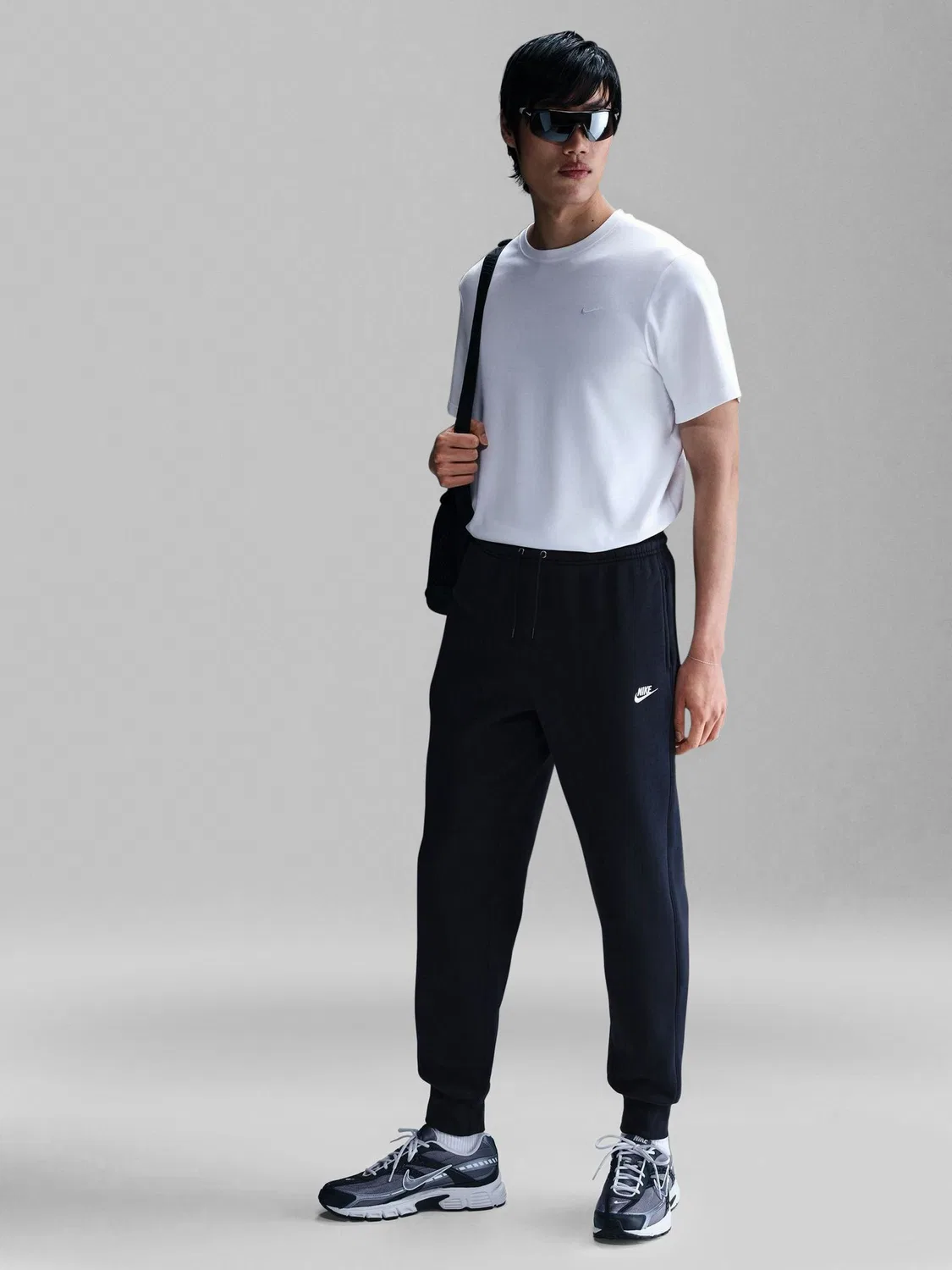 Темно-синие флисовые джоггеры с манжетами Nike Obsidian Club — фото 2