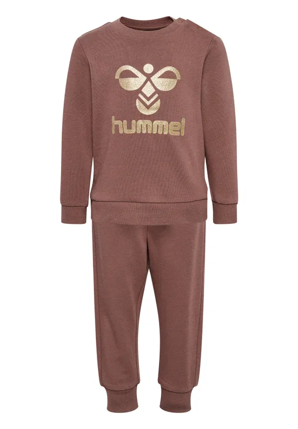 Детский спортивный костюм Hummel