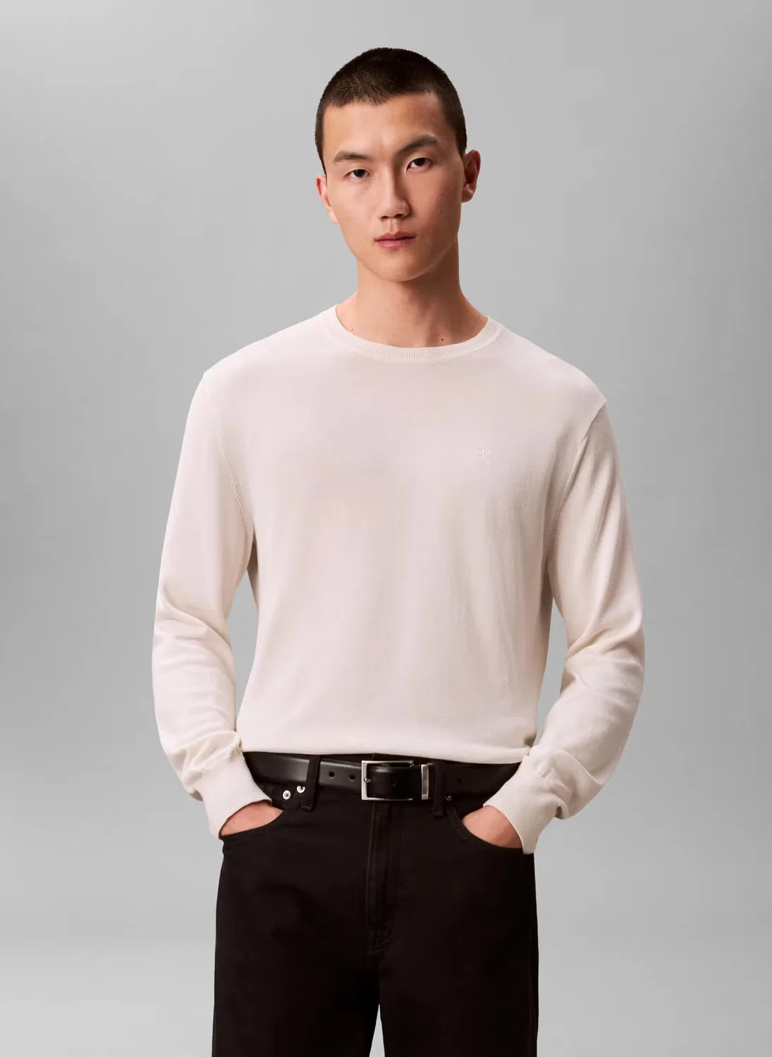 Пуловер хлопковый классический Casual pullover sweater Calvin Klein, тофу