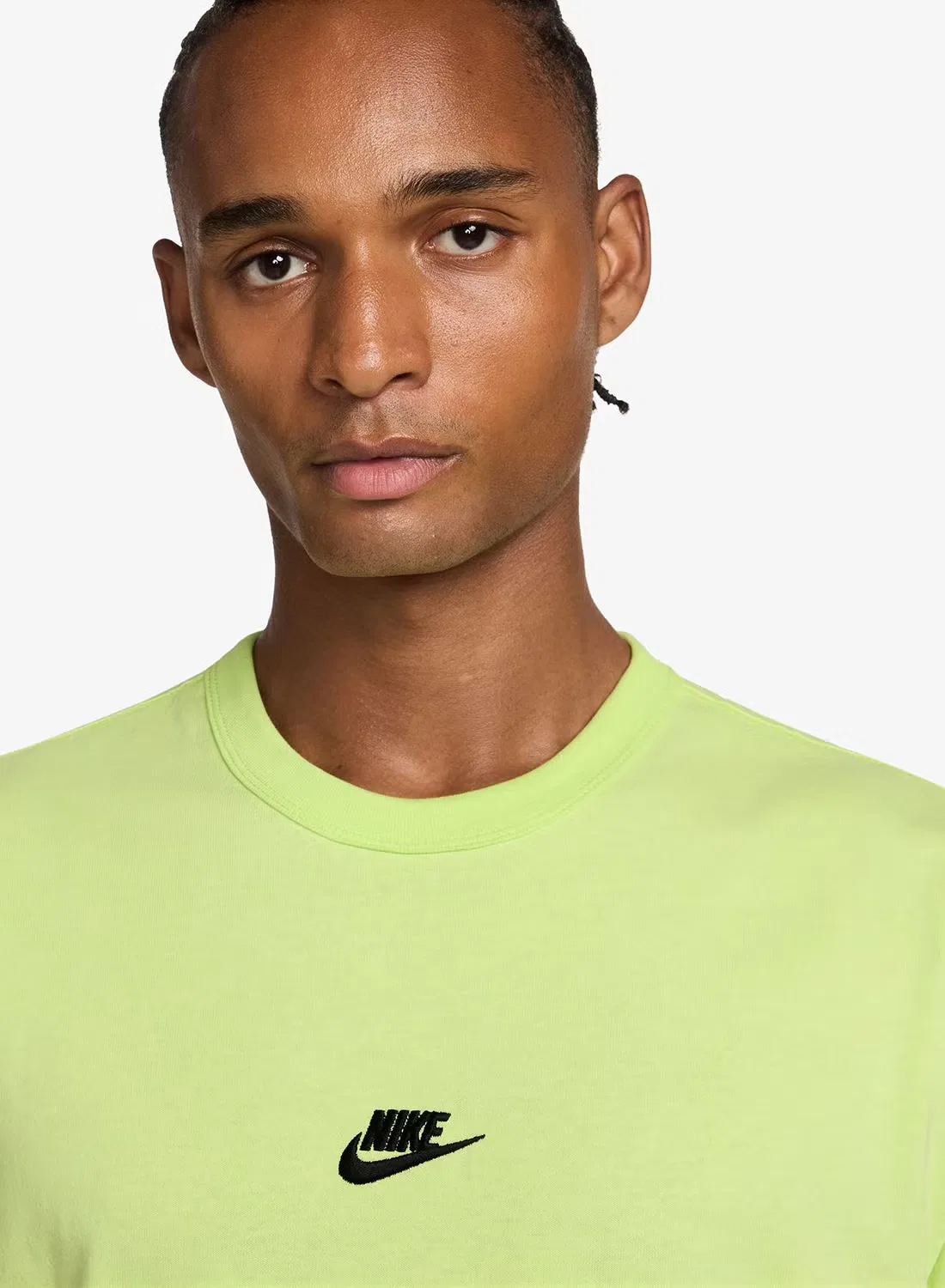 Футболка с принтом NSW Premium Essential Sustainable Nike, светло-лимонный — фото 3