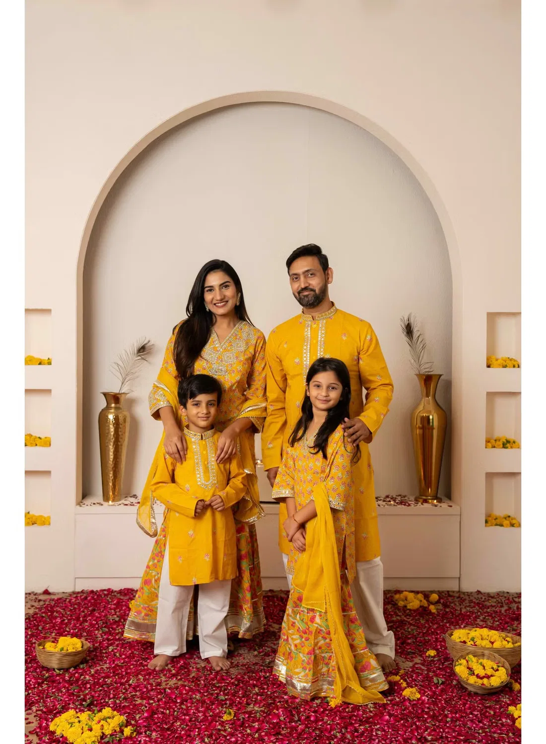 Комплект этнической одежды с длинным рукавом Matching Family Outfits, желтый — фото 2