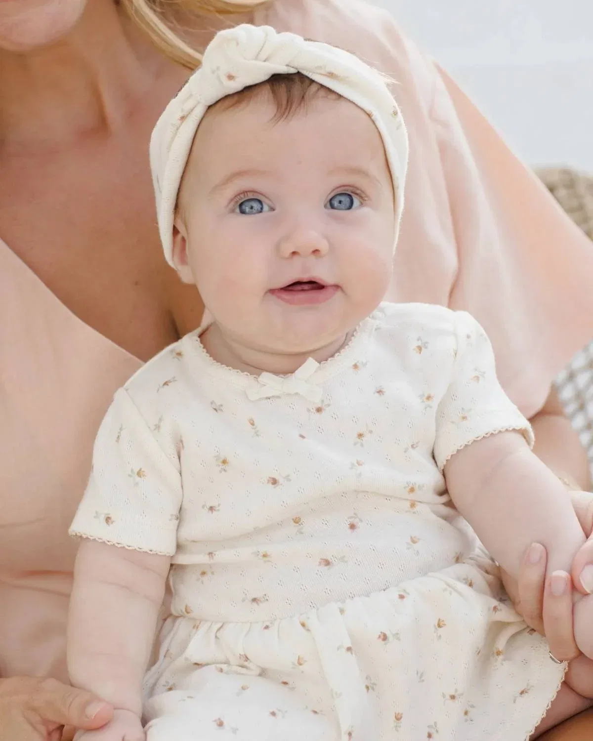 Детский боди-комбинезон для девочек с юбкой и бантом Petit Fleur Quincy Mae, Petit Fleur — фото 2