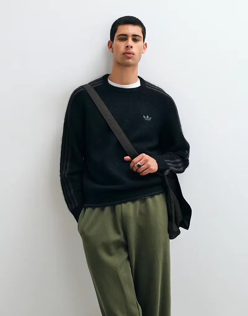 Вязаный пушистый джемпер Adidas Originals с тремя полосками, черный