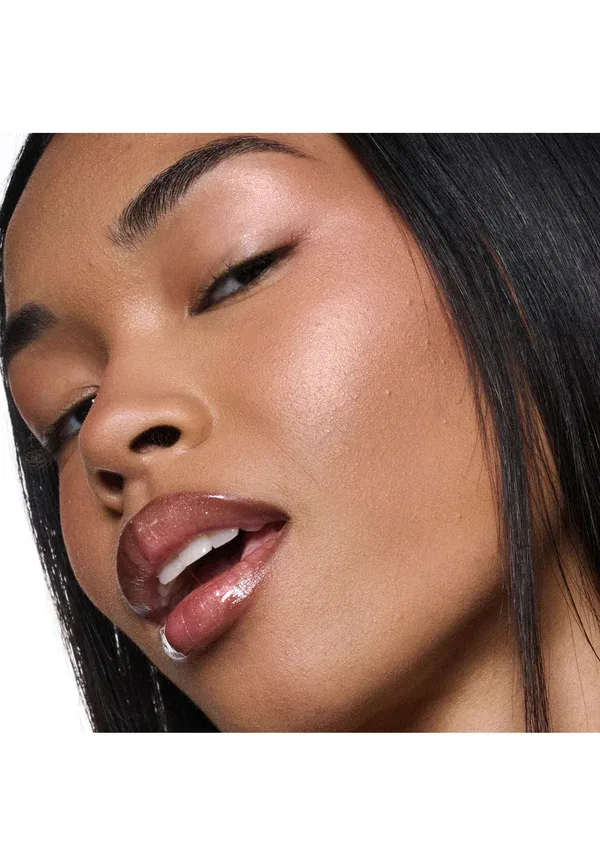 Румяна пудровые 4.5 г Skinfinish Colourstruck Blush Mac Sunbasque, цвет sunbasque — фото 3