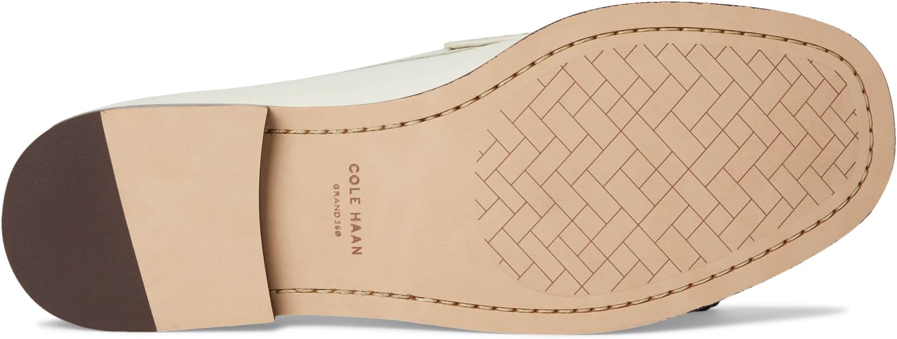 Лоферы Cole Haan Lana Lux Penny Loafers Remastered, Ivory Crinkle PatentSee Less — фото 3