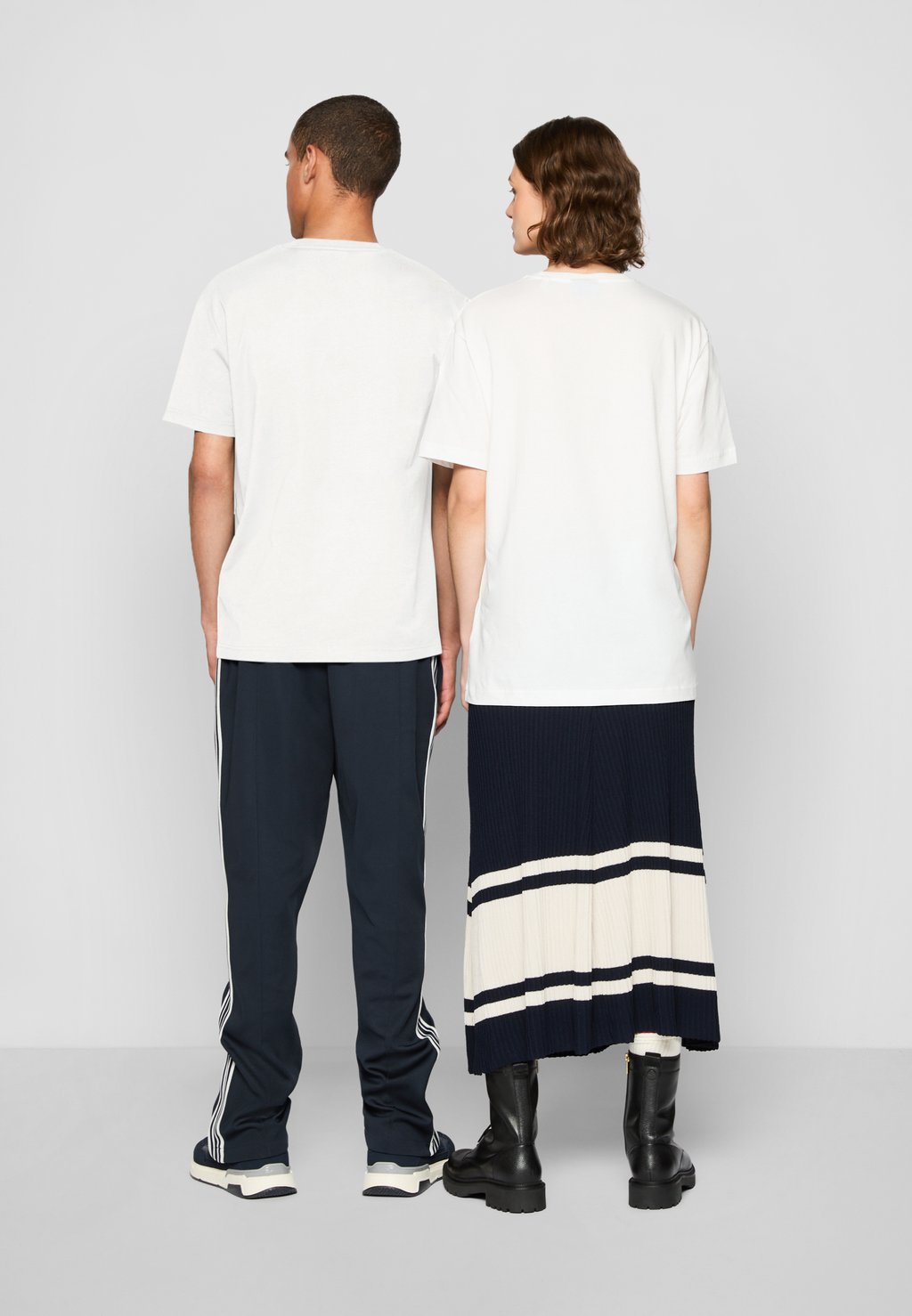 

Футболка с принтом EXCLUSIVE HERITAGE 2.0 GRAPHIC SS TSHIRT GANT, молочный
