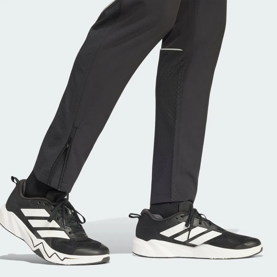 Спортивные штаны adidas Performance KS1229 Tech Apparel Slim Trackpant, Черный — фото 4