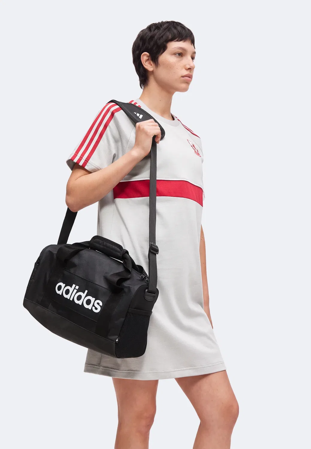 Платье футбольного клуба «Ливерпуль» - платье-футболка Adidas Originals, Grey Two — фото 4