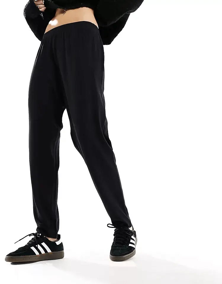 

Брюки Asos Design Ultimate Jersey Peg, черный