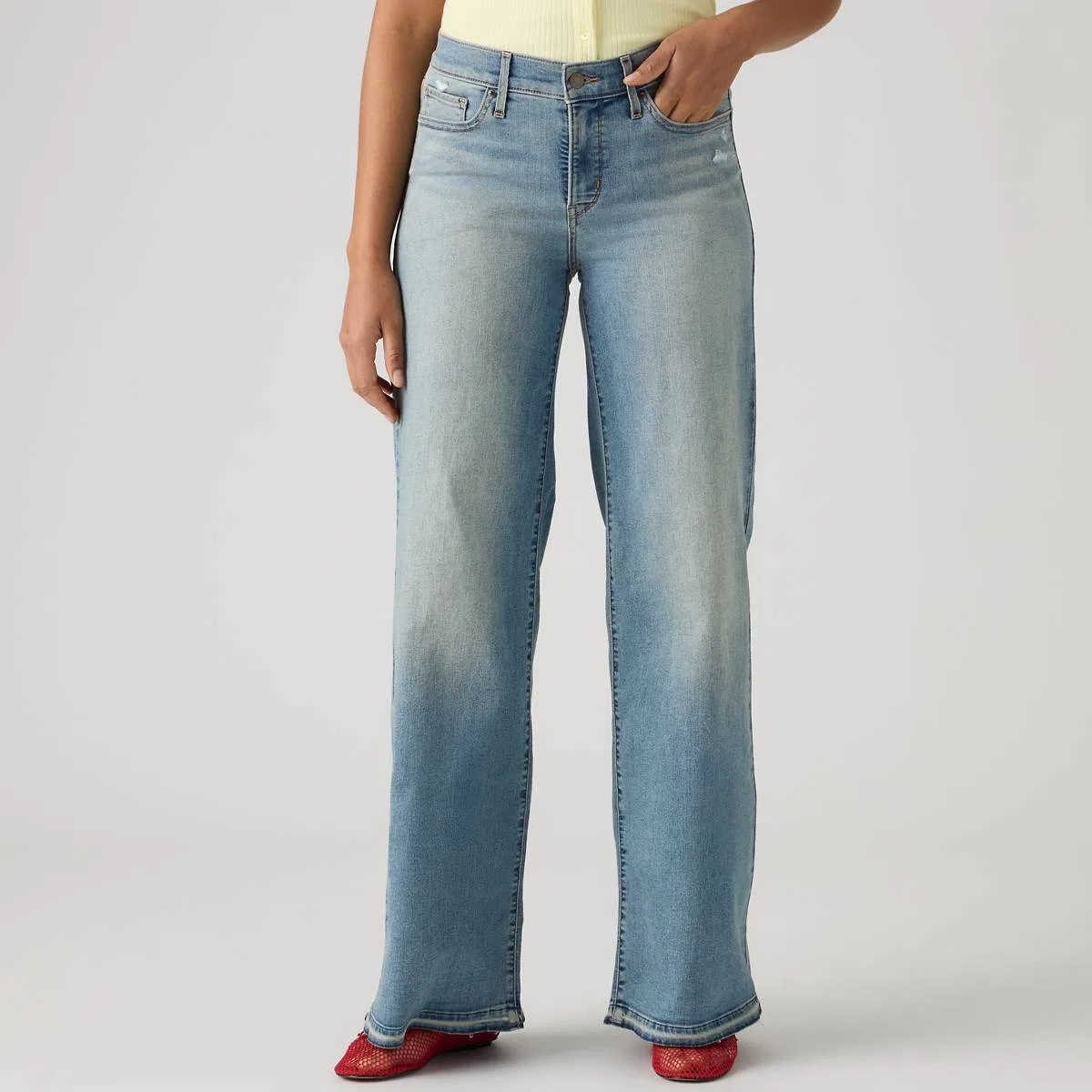 Формирующие женские джинсы 318 с широкими штанинами Levi's, Centering Self - Medium Wash — фото 2