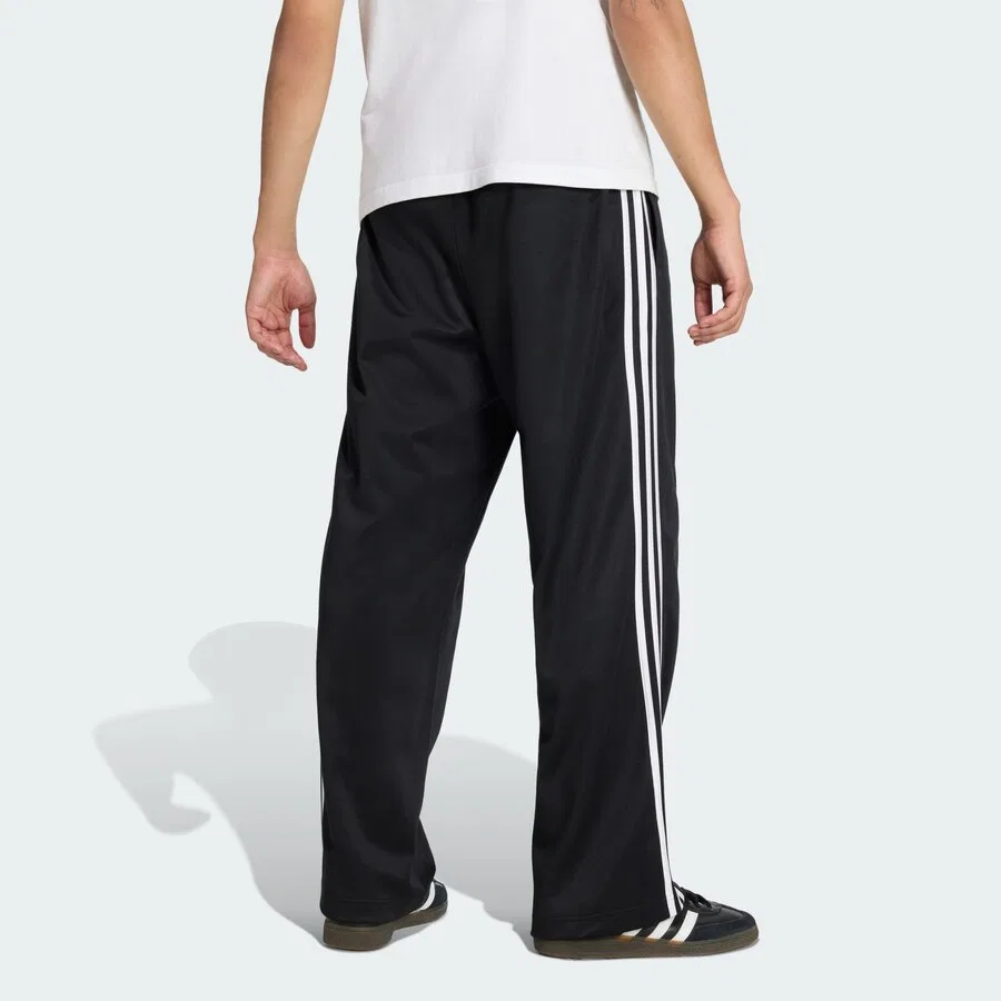 Спортивные брюки свободного кроя ADIDAS ORIGINALS черного цвета — фото 3