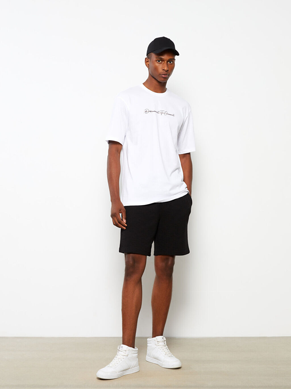 

Мужские шорты Slim Fit с эластичной резинкой на талии LCW Casual