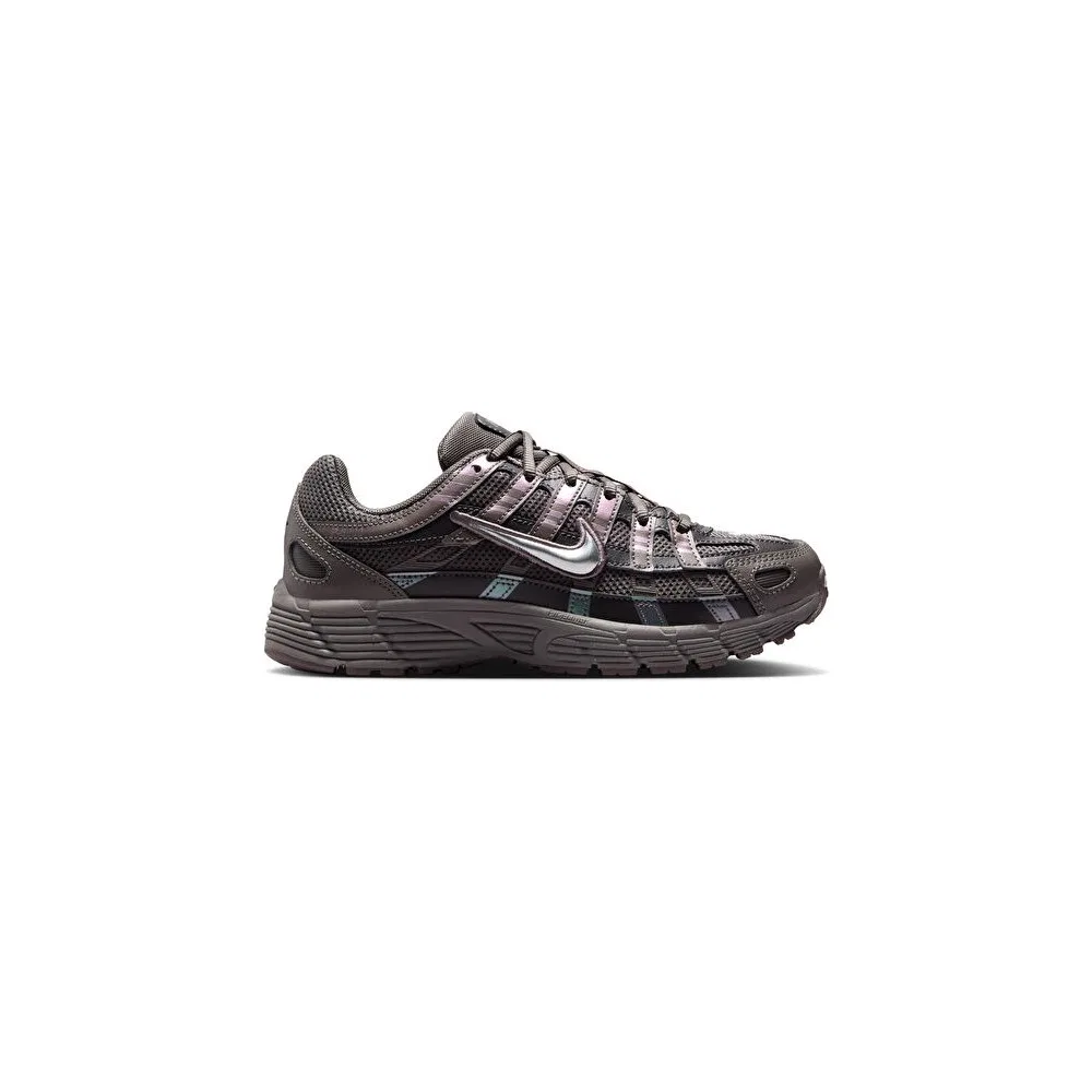 Детские кроссовки для мальчиков Nike P-6000 (GS) коричневые Nike