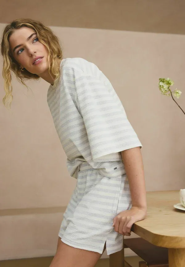 Комплект пижамы rib, Regular fit - textured set, Next, серый полоска — фото 4