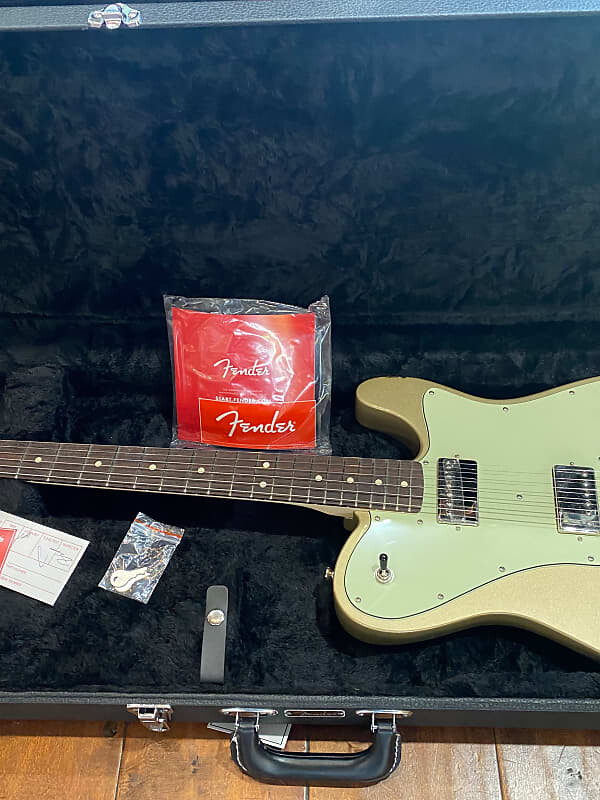 

Fender Chris Shiflett Artist Series Signature Telecaster Deluxe Shoreline Gold #MX22124525 8 фунтов, 0,4 унции