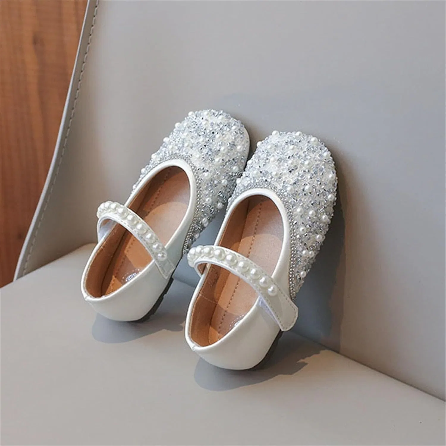 Детские туфли для девочек с бантом и жемчугом Mary Jane Princess Ballet Flats, Beige — фото 4