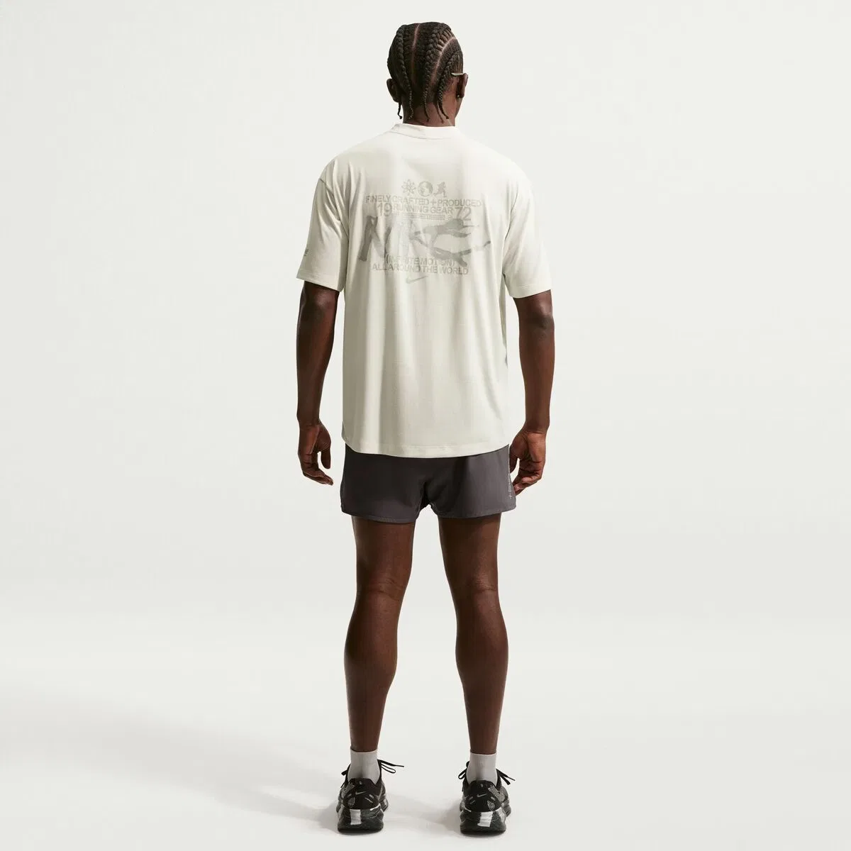 Мужская футболка с принтом Dri-FIT Disrupt Short-Sleeve Nike, Sea Glass/Saffron Quartz — фото 3
