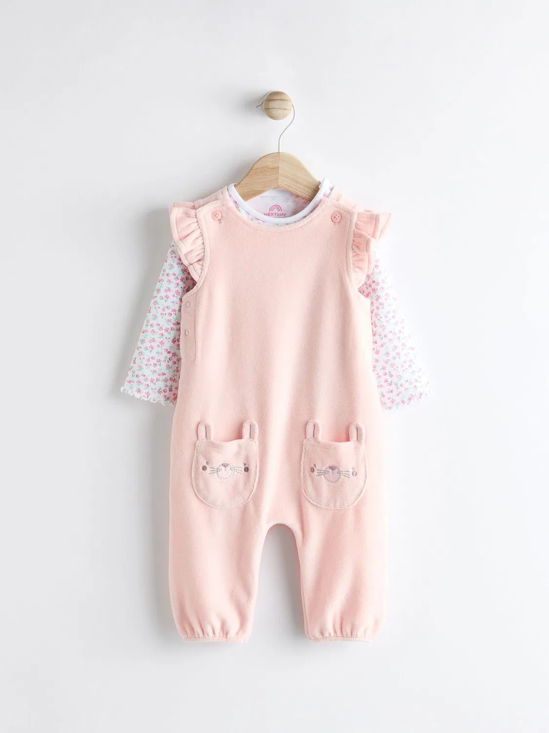 Комплект из вельветовых ползунков и боди, модель Pink Baby Dungarees and Longsleeve Bodysuit Set Next, розовый