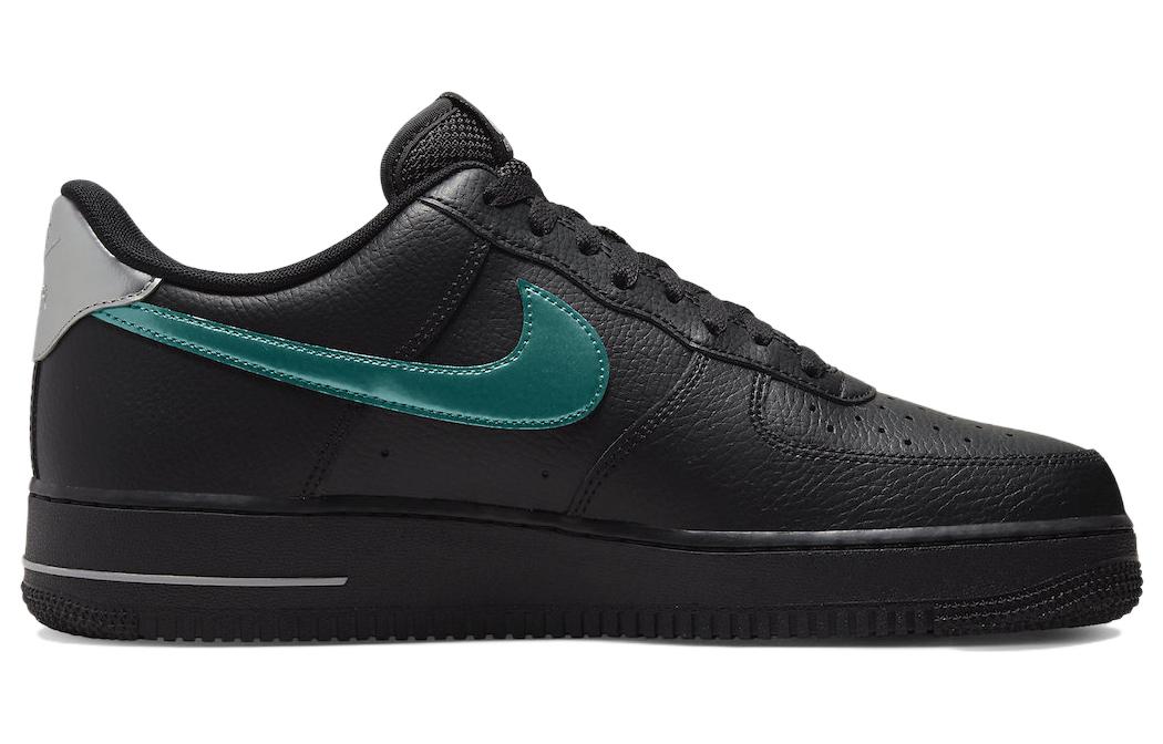 Кроссовки Nike Air Force 1 '07 Low, черный/голубой — фото 2