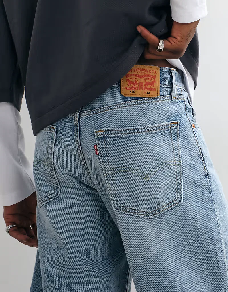 Джинсовые шорты Levi's 470 свободного кроя, светло-голубой — фото 4