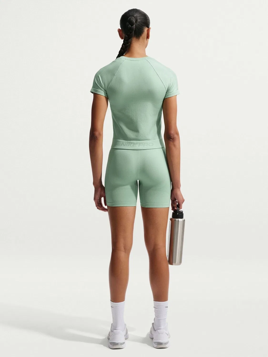 Футболка Nike Pro Seamless Dri-FIT, Steam Green — фото 2