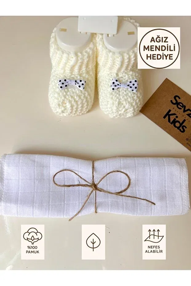 Детские вязаные пинетки для новорожденных с комплектом 2 шт Sevza Kids, White