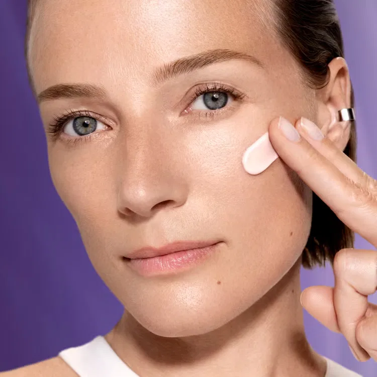 Крем анти-возрастной с SPF50 с пептидами Rénergie H.P.N. Uvmune Lancôme, 50 мл — фото 3