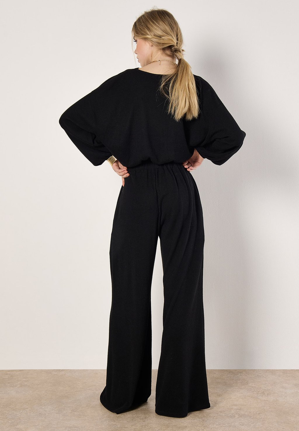 

Брюки WIDE LEG Apricot, черный