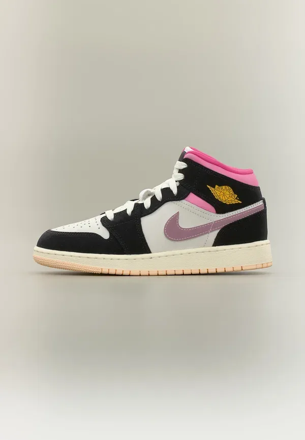 Кроссовки Air 1 Mid SE Jordan, black/university gold-coloured/sail/pinksicle/iced carmine/crimson tint, черный/университетский золотой/парус/розовый/ледяной кармин/кримсоновый оттенок