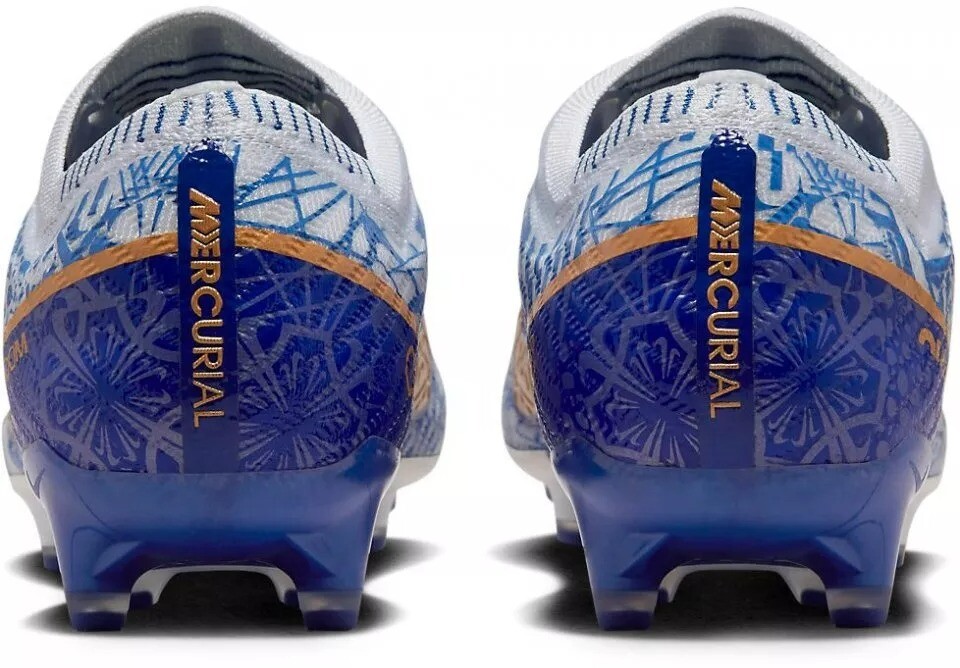 Футбольные бутсы Nike Zoom Vapor 15 Elite CR7 Ag-pro, белый/синий/желтый — фото 4