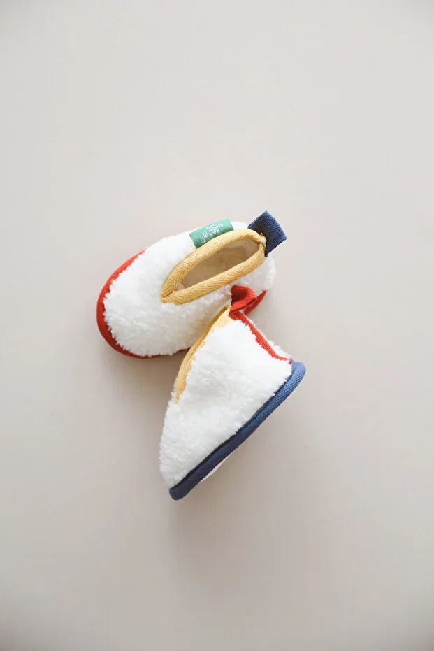 Детские пинетки для девочек из плюша Minik Adımlar Bebek, White — фото 3