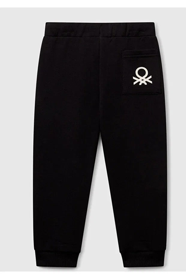 Детские спортивные штаны для мальчиков с принтом Benetton pocket logo sweatpants United Colors Of Benetton, Black — фото 2