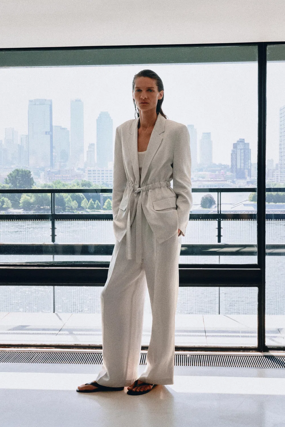Атласный пиджак из коллекции ZW ZARA, Ice