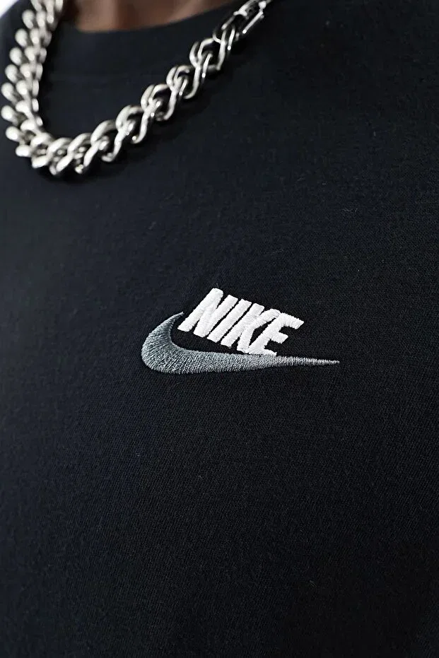 Мужская хлопковое футболка с вышивкой Sportswear Club Nike, Black-Grey — фото 4