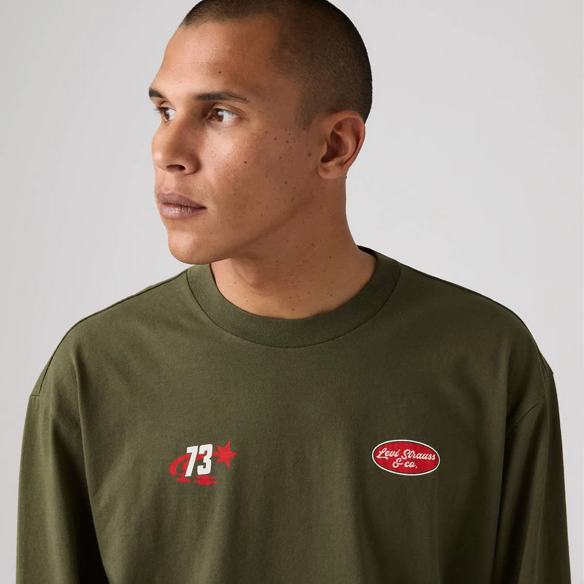 Оригинальная футболка с длинными рукавами и графическим принтом Levi's, Horsepower Brand Olive Night - Green — фото 2