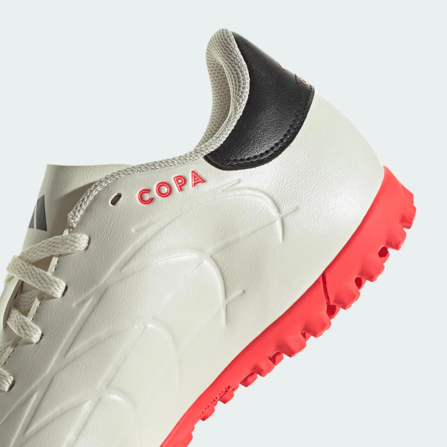 Детские бутсы для мальчиков с полосками Copa Pure 2.4 Adidas, Ivory Core Black Solar Red — фото 4