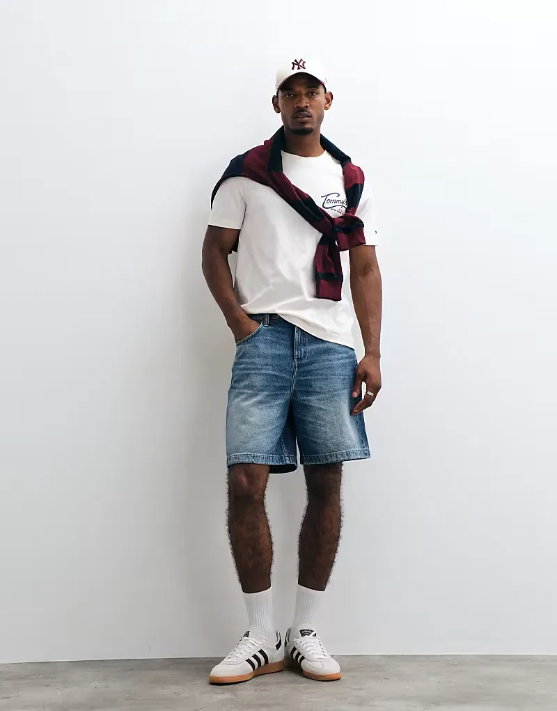 Футболка Tommy Hilfiger с логотипом в виде надписи, кремовый — фото 4