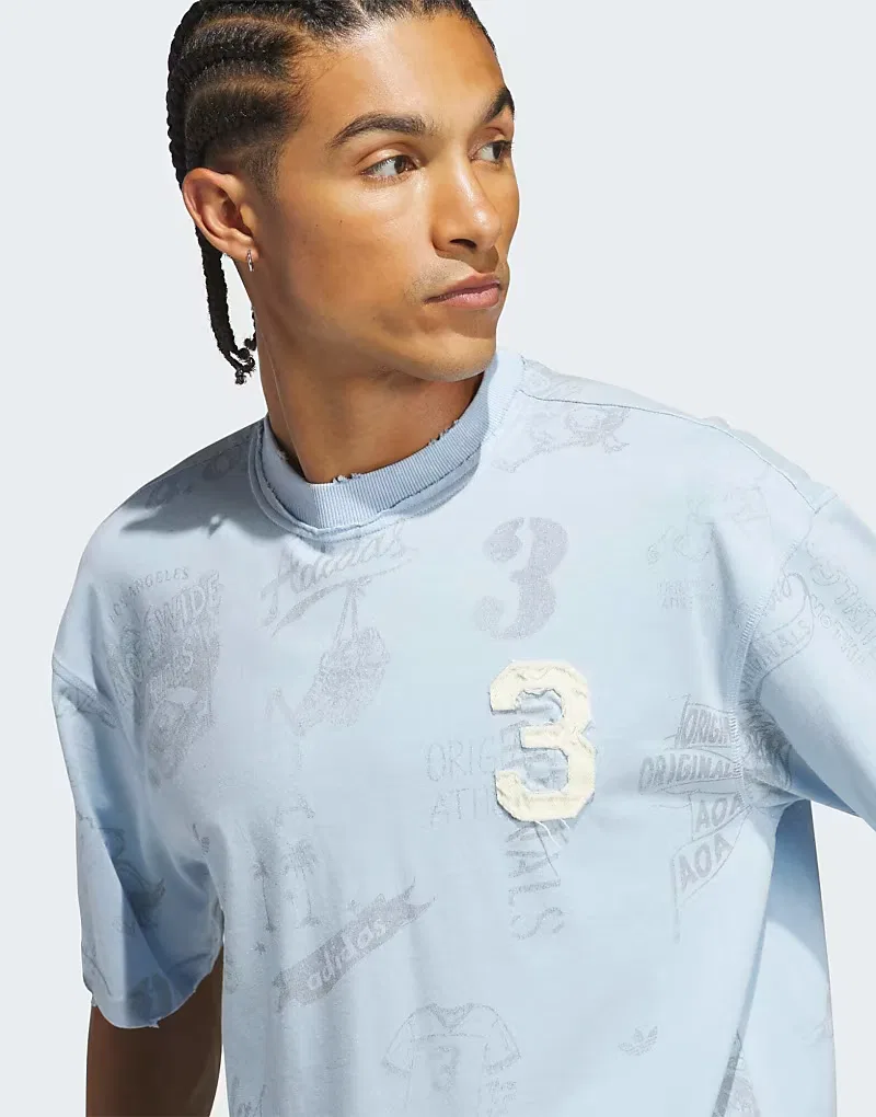 Футболка Adidas Originals Texas A&M Aggies Originals Varsity Graphic Tee в цвете Ясное небо — фото 3