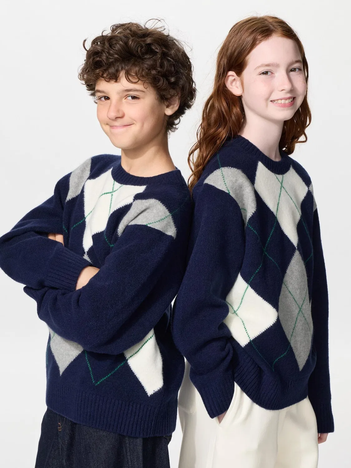 Свитер Uniqlo, свитер из пряжи «суфле», темно-синий