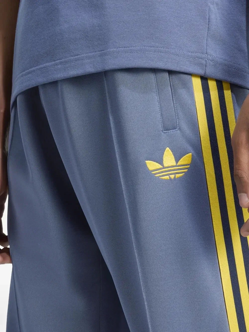Спортивные штаны с вышитым логотипом и боковыми полосками Adidas, синий — фото 3