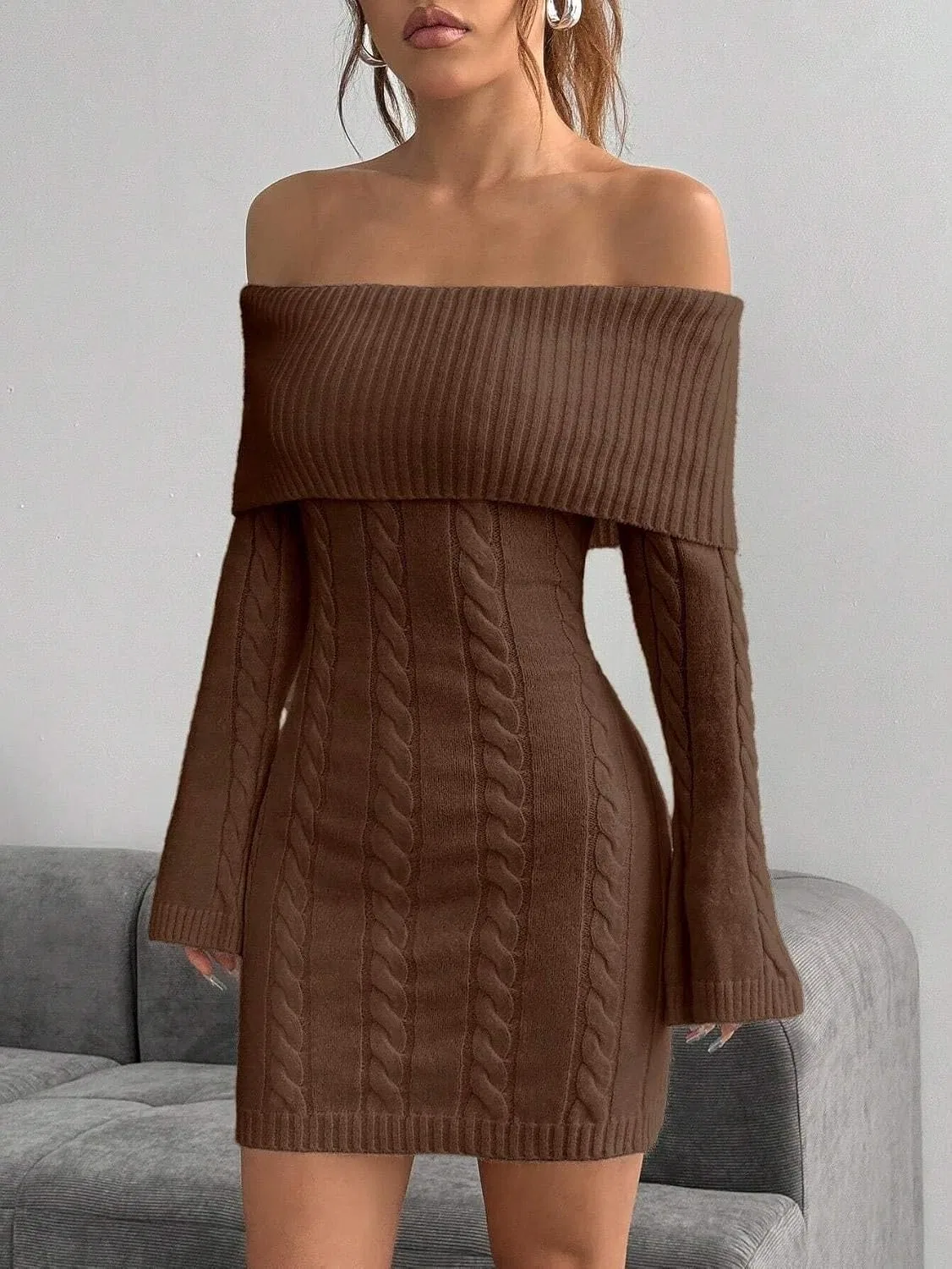 Женское короткое платье офф-шолдер с косами, Coffee Brown — фото 3