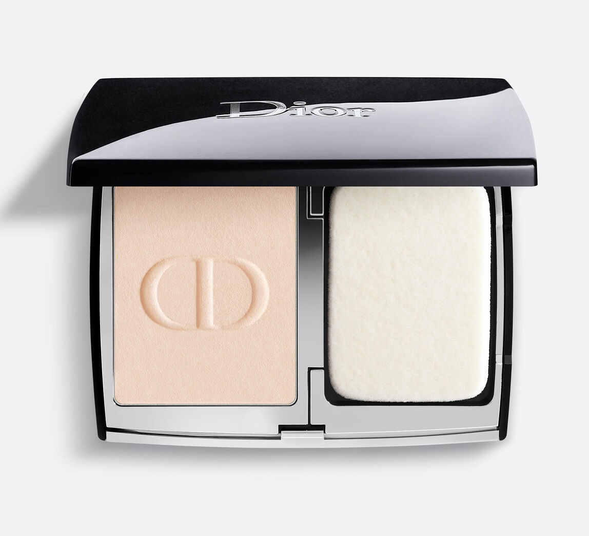 

Тональная основа Dior Forever Natural Velvet, 0N Neutral