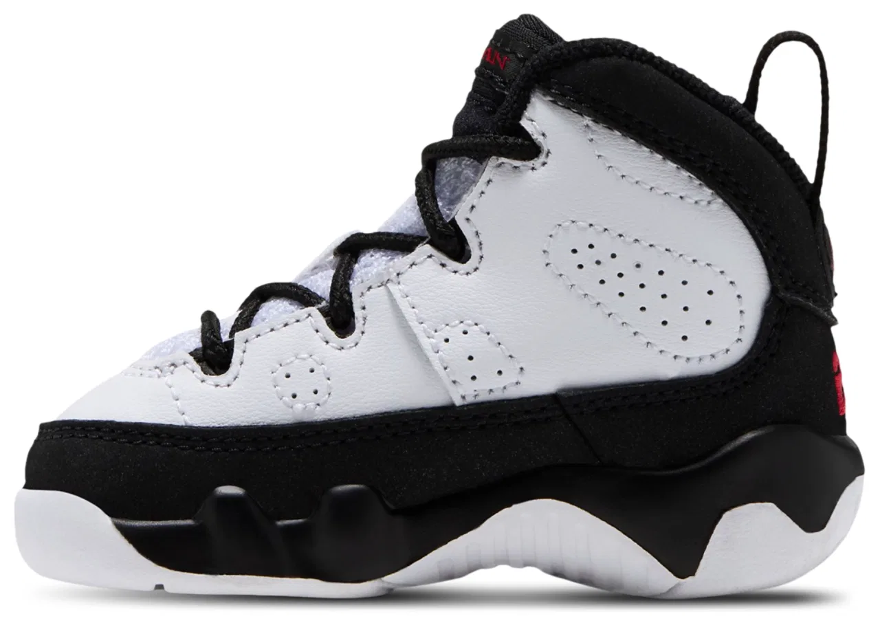 Детские кроссовки для мальчиков с кожаным верхом Retro 9 Jordan, белый/красный/черный — фото 2