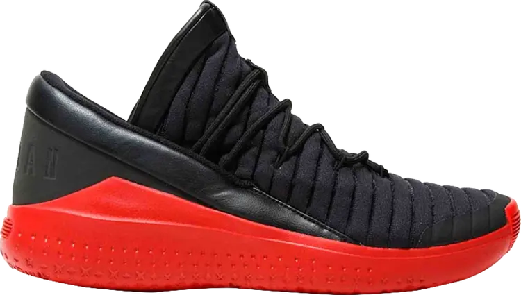 

Кроссовки Jordan Flight Luxe Bred, черный